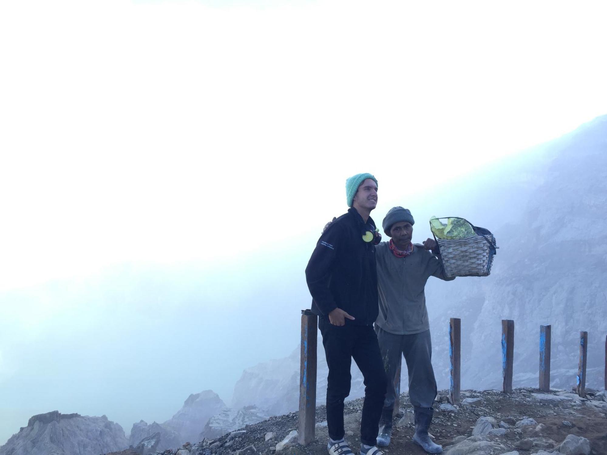 바뉴왕기 Backpacker Kawah Ijen 호스텔 외부 사진